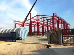 Structural steel erection by mobile crane